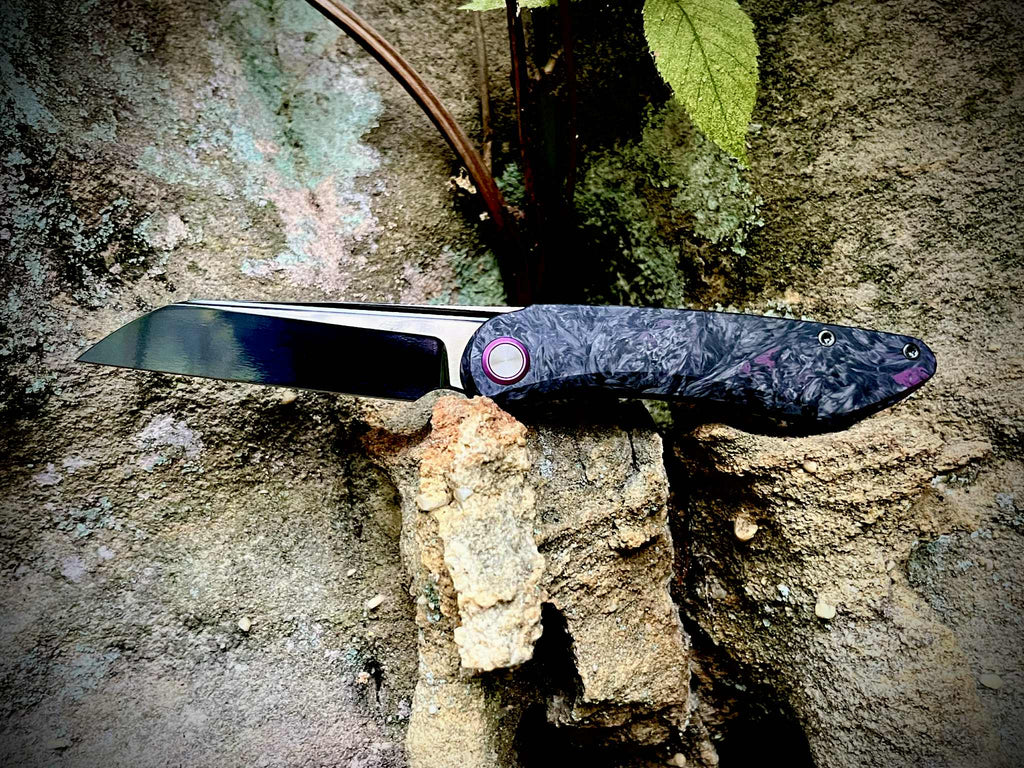 PRE-ORDER: Graviton "Void"