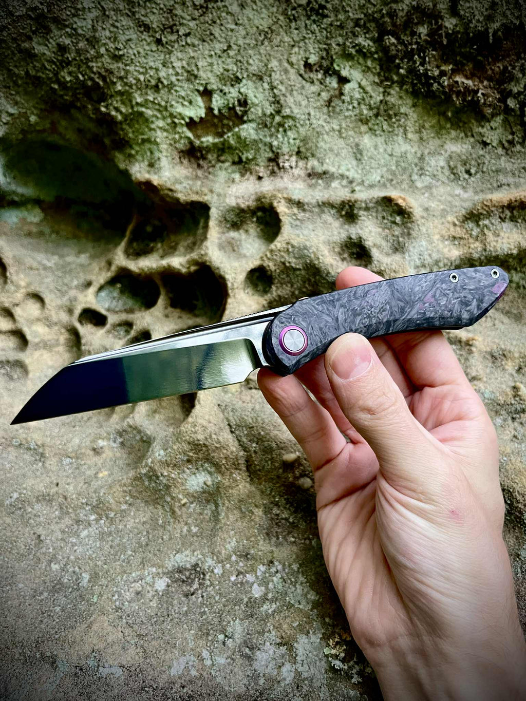 PRE-ORDER: Graviton "Void"